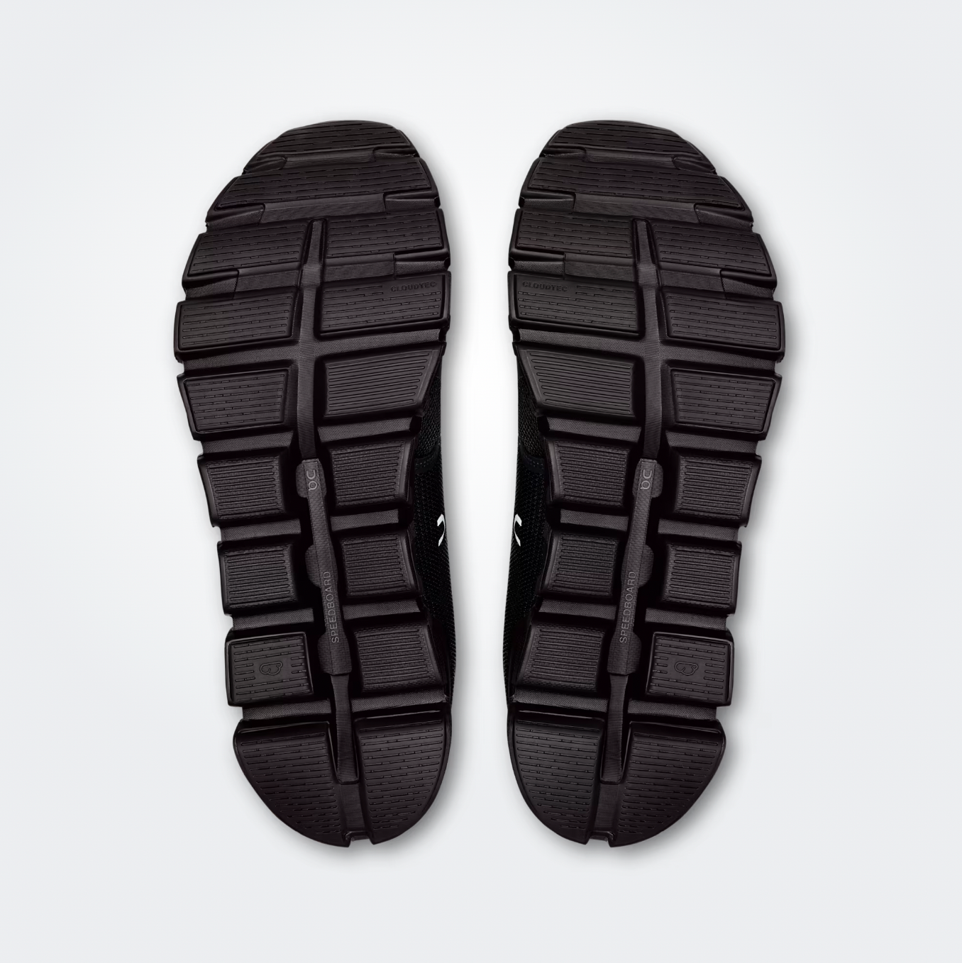 Cloud 6 — Black / Black