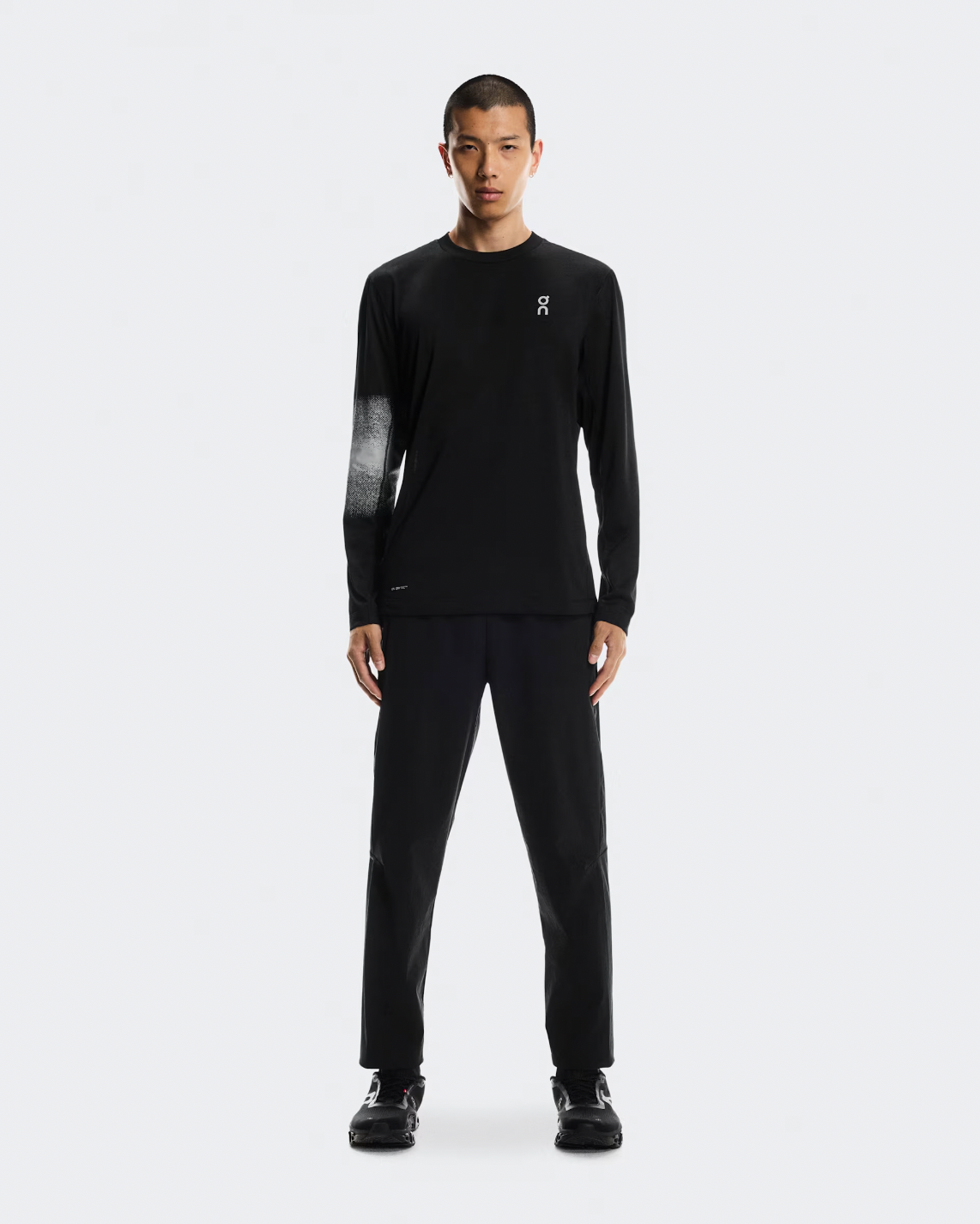 Urban Tempo Kit (Men) — Long-Sleeve Tee + Technical Pants